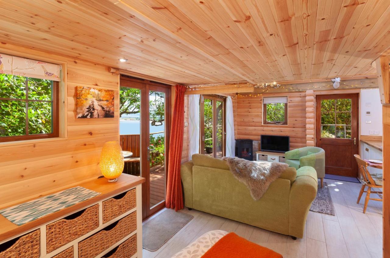 Porthole Log Cabin Minehead Exterior foto