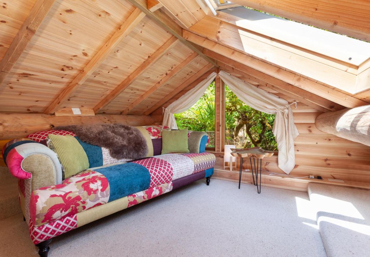 Porthole Log Cabin Minehead Exterior foto